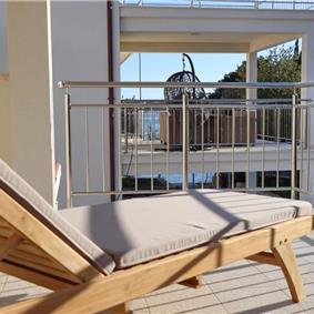 6 Bedroom Beachfront Villa with Heated Pool near Vela Luka on Korcula Island, Sleep 12